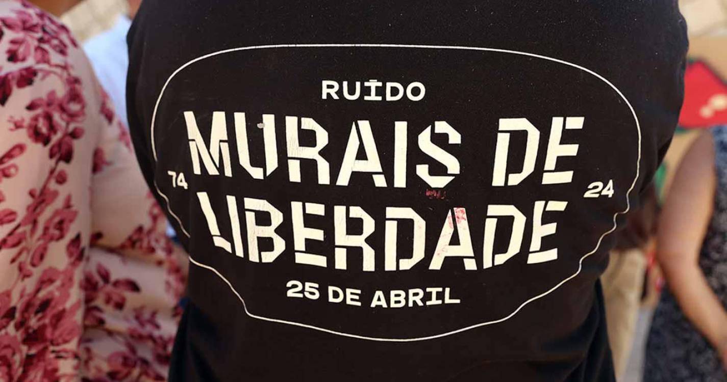 Machico apresenta mural alusivo aos 50 anos do 25 de Abril