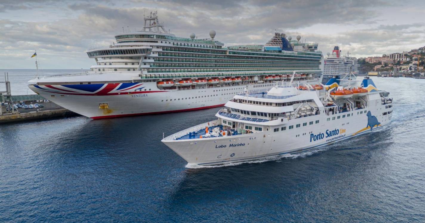 ‘Ventura’ e ‘Queen Anne’ embelezam porto do Funchal (com fotos)