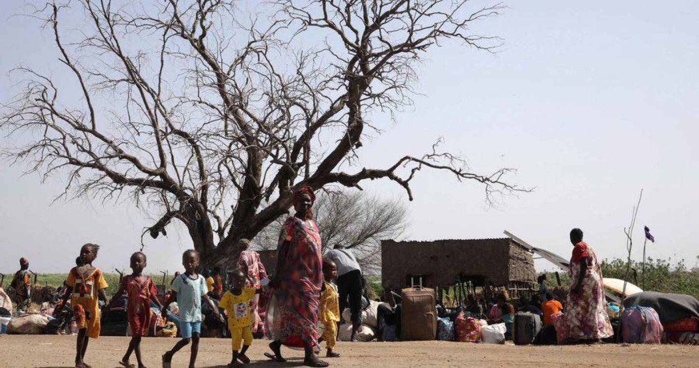 Sudão: Quase 230 mil crianças e novas mães podem morrer de fome nos próximos meses - ONG