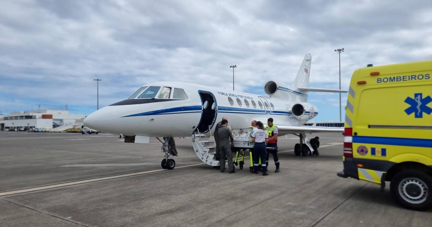 Bebé recém-nascido transferido do Funchal para Lisboa