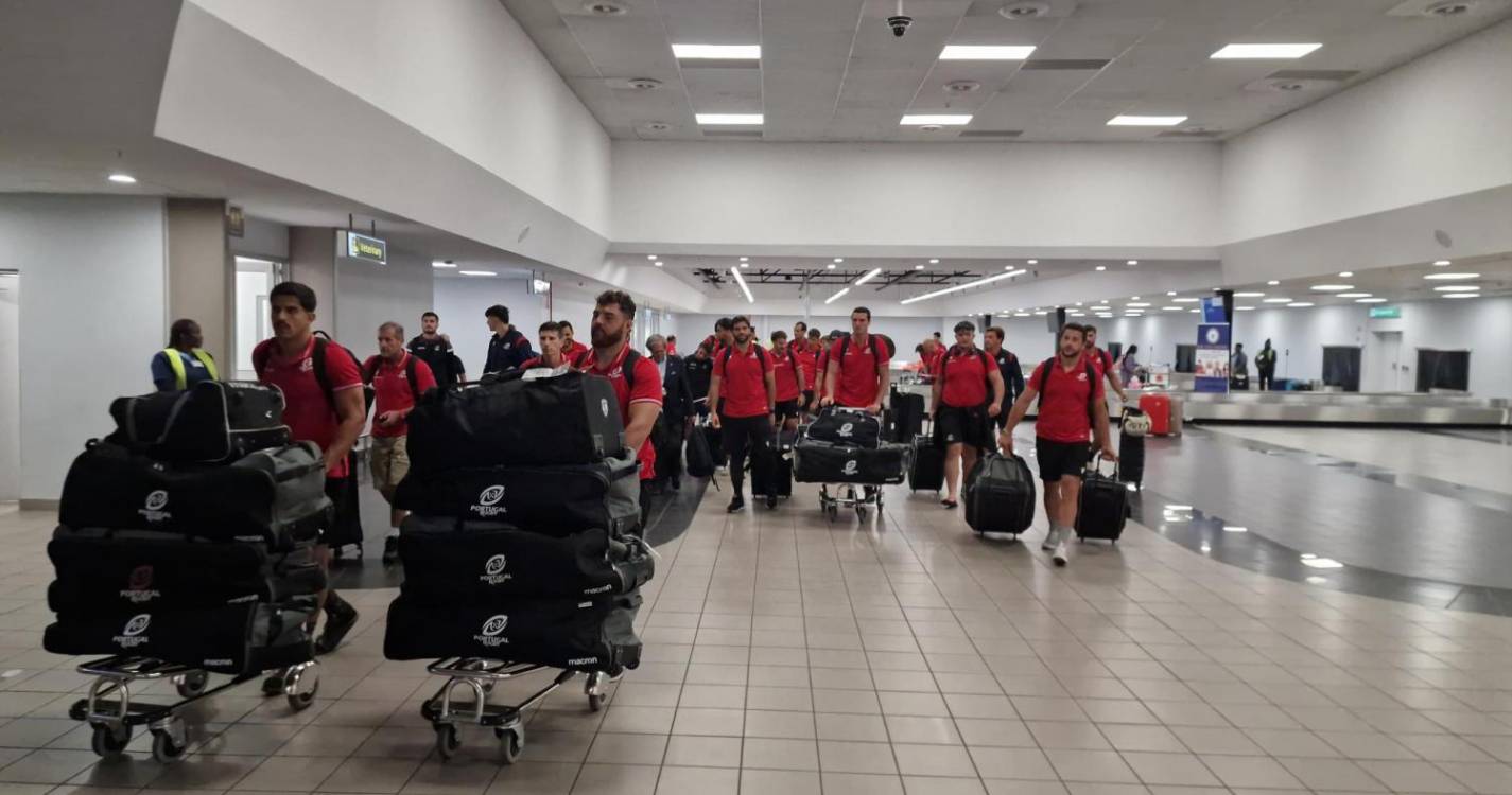 Emigrantes portugueses receberam Seleção de Râguebi na chegada à Namíbia (com fotos)