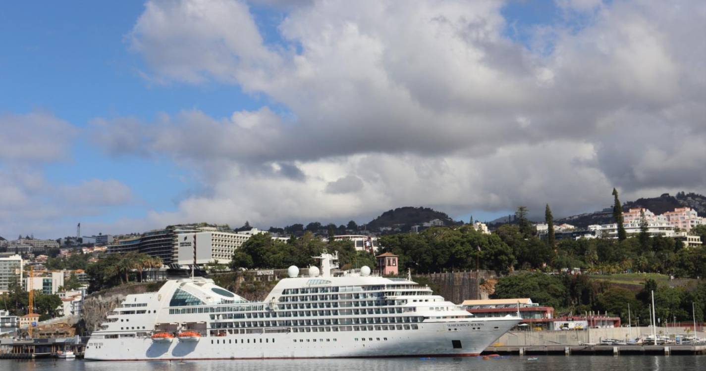 Seabourn Sojourn inclui Porto do Funchal em cruzeiro de 28 noites