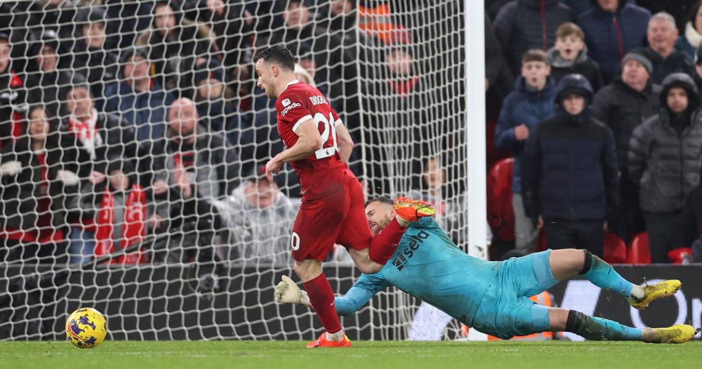 Liverpool supera Arsenal com ajuda de Diogo Jota e avança na Taça de Inglaterra