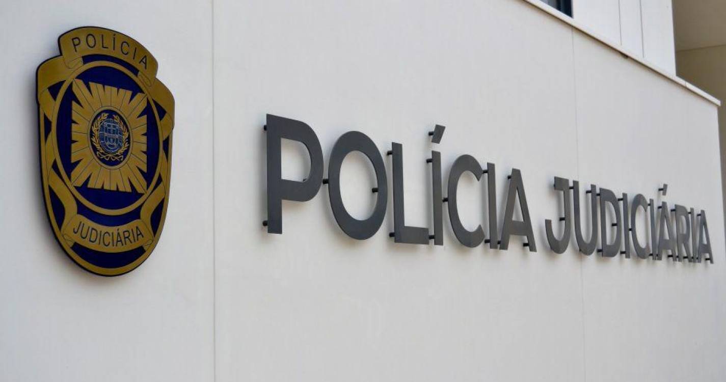 Suspeito de abusar sexualmente da filha de 8 anos detido pela PJ no Porto