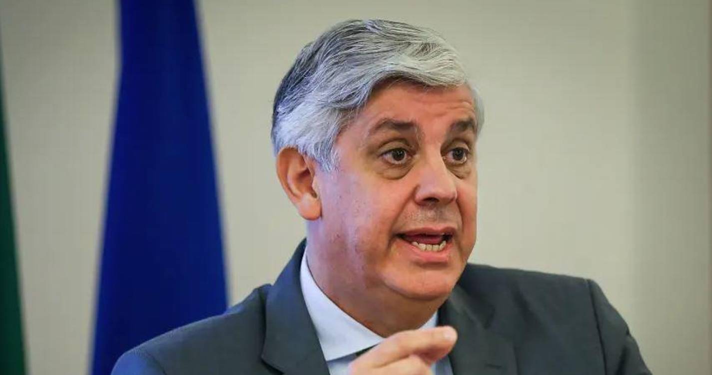 Centeno chamado ao parlamento para explicar remunerações e política de recursos humanos