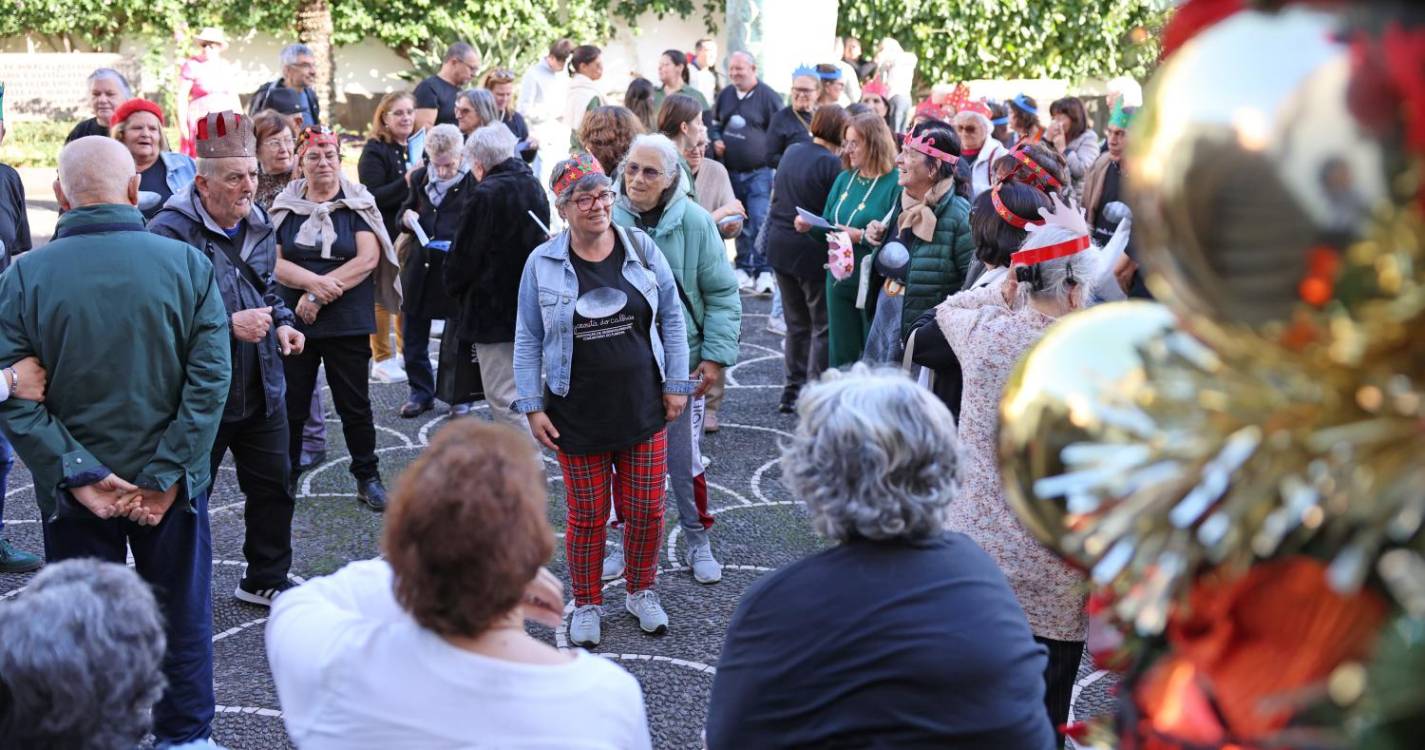 Garouta do Calhau ‘cantou os Reis’ na Assembleia