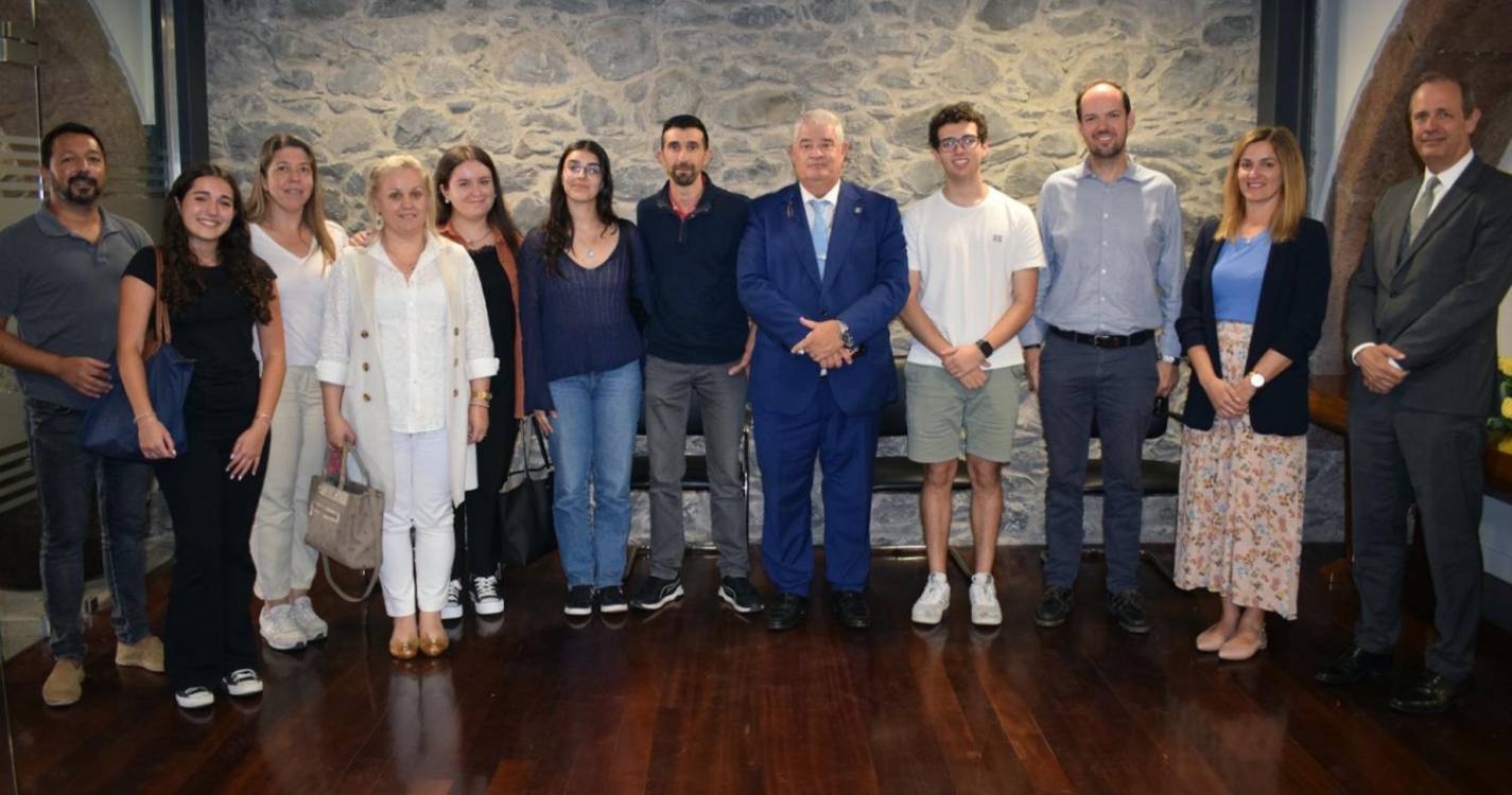 Cinco jovens madeirenses recebem apoio de 250 euros para ‘Summer Medical School’