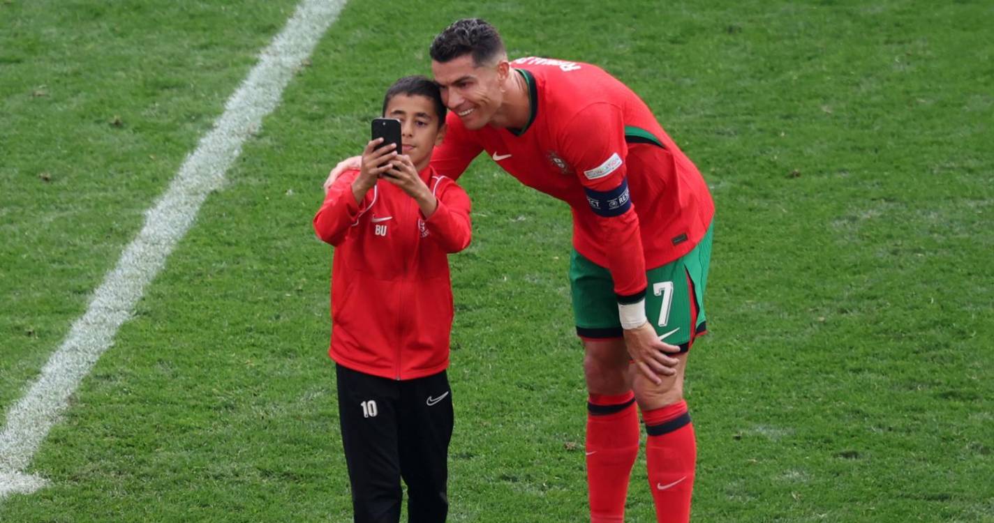 “Realizei o meu sonho. Agora tenho uma fotografia com Cristiano Ronaldo”