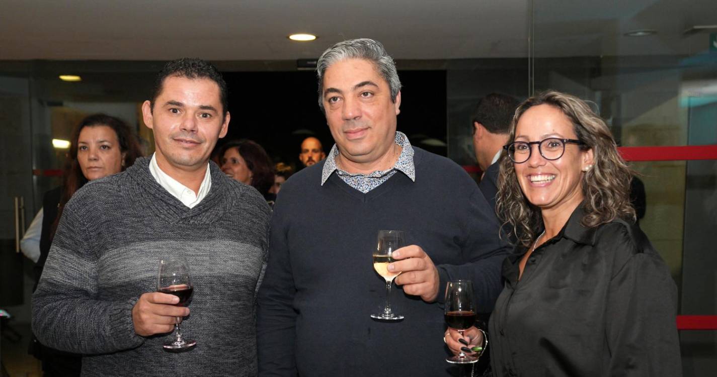 Cocktail animado juntou vários agentes do turismo (com fotos)