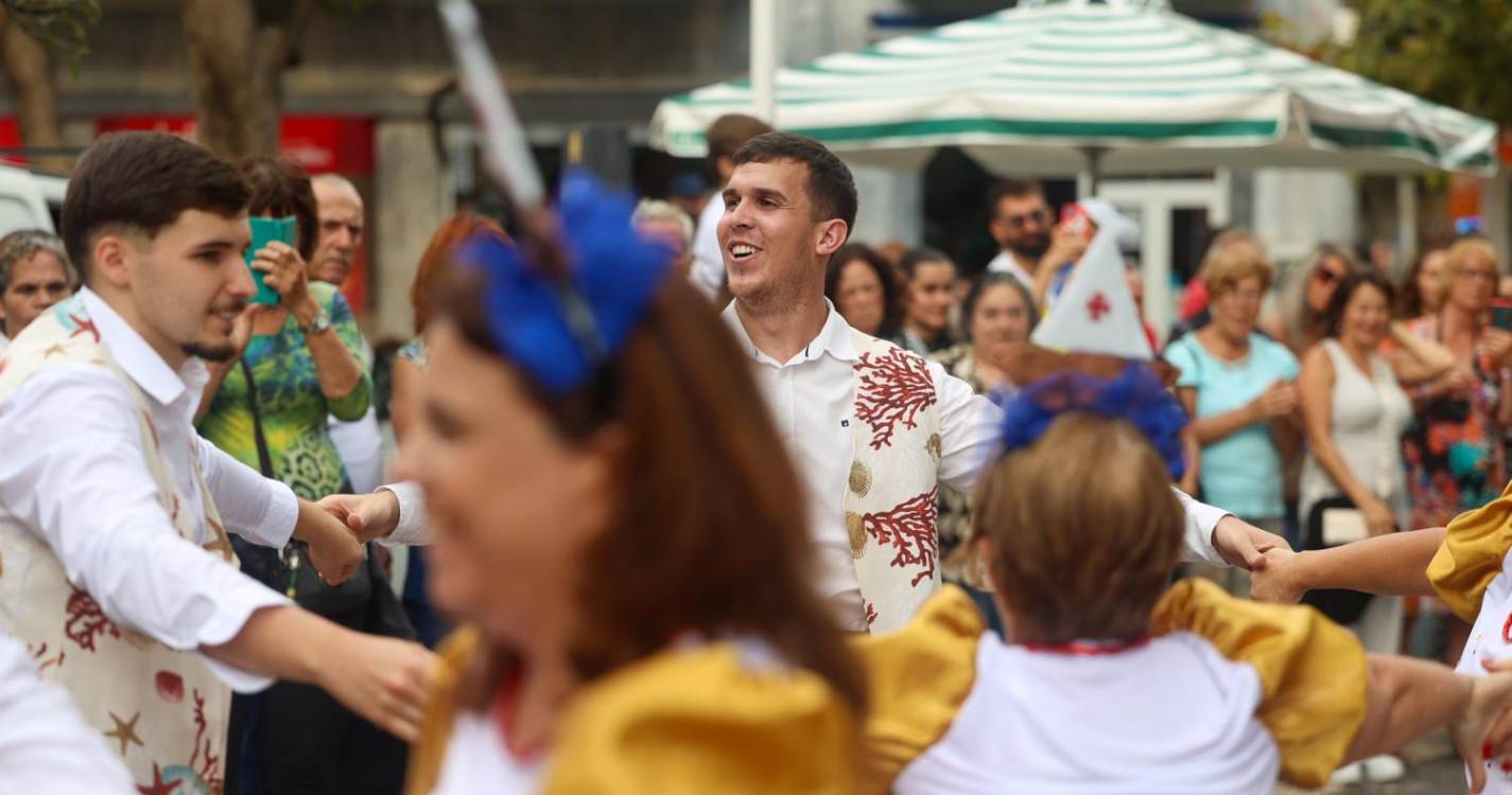 Marchas Populares nas ruas do Funchal (com fotos)