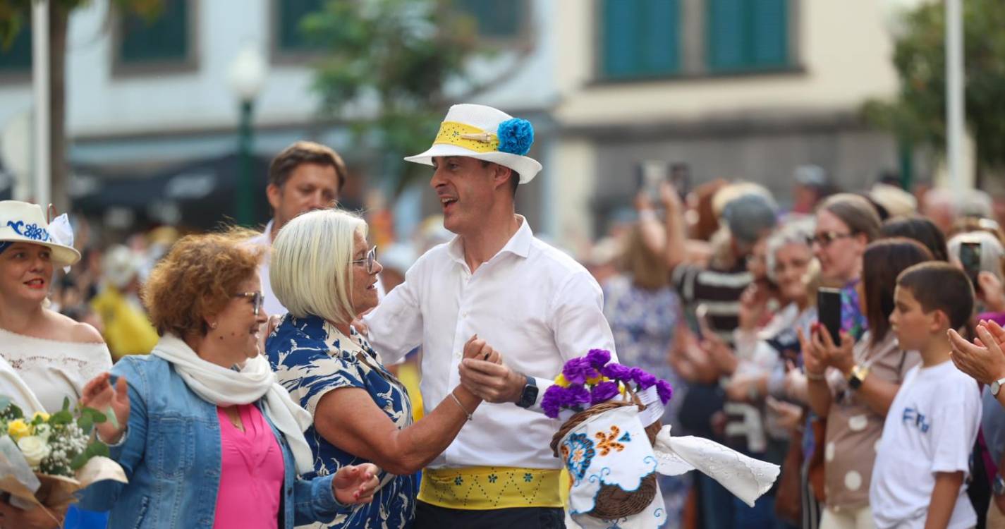 Marchas Populares nas ruas do Funchal (com fotos)