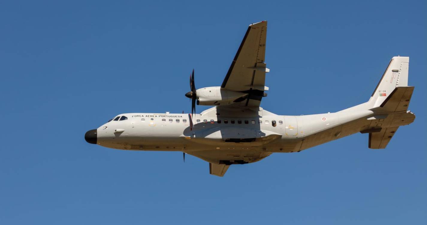 Força Aérea transporta dois doentes urgentes do Porto Santo para a Madeira