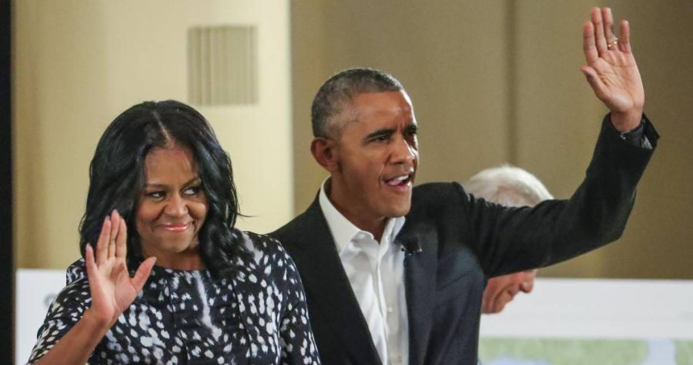 Barack e Michelle Obama declaram apoio a Kamala Harris