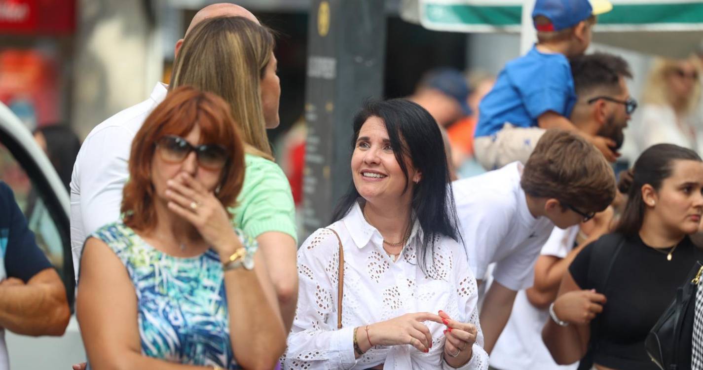 Marchas Populares nas ruas do Funchal (com fotos)