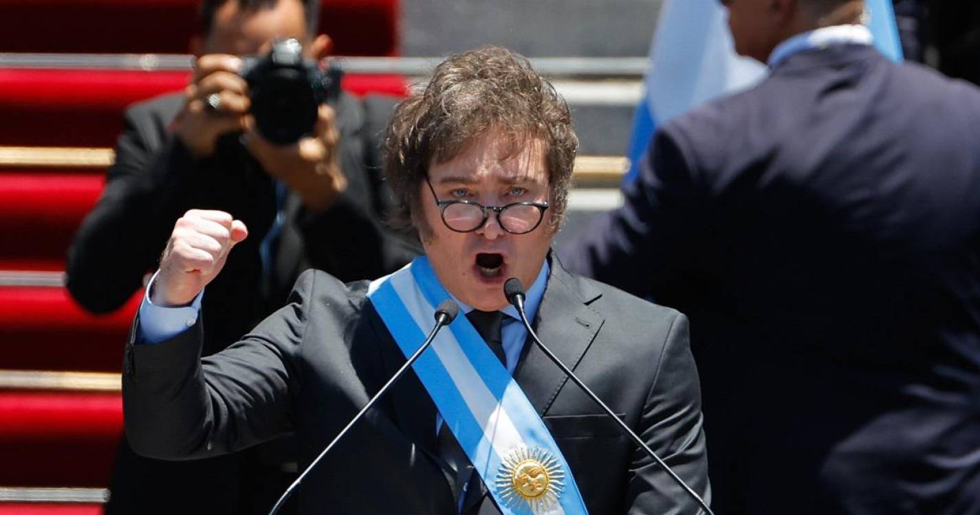 Novo Presidente diz que a situação da Argentina é de emergência em todas as áreas