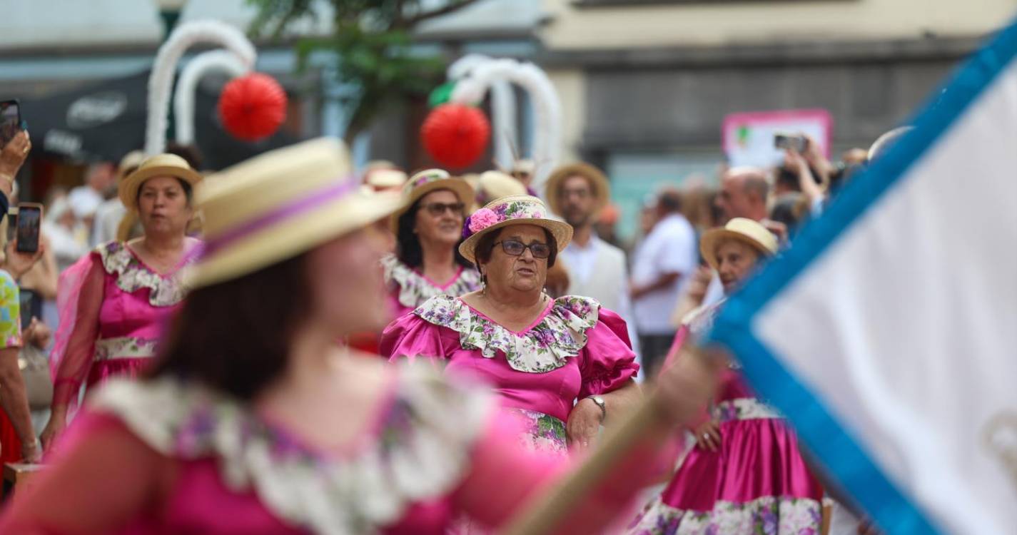 Marchas Populares nas ruas do Funchal (com fotos)