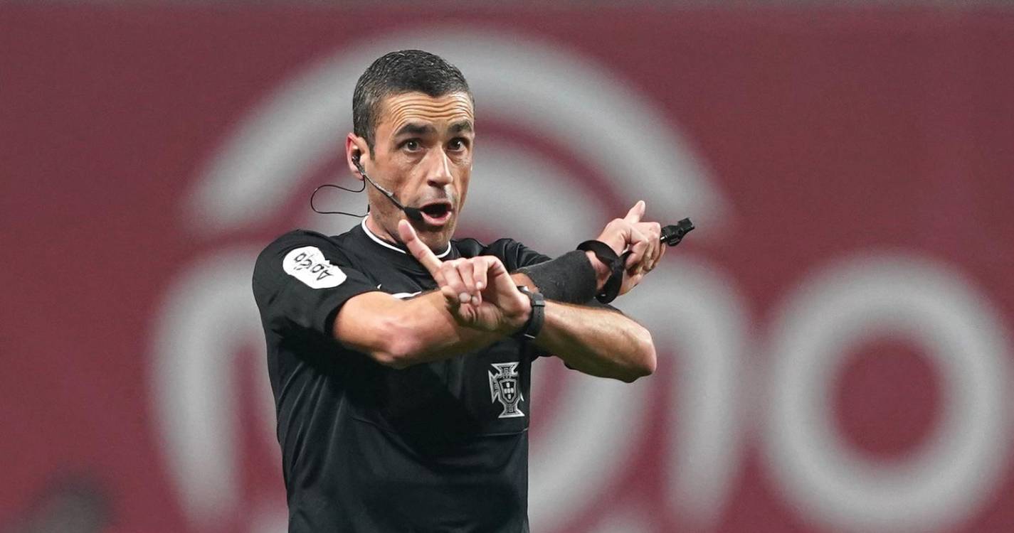 Nuno Almeida é o árbitro do ‘clássico’ da I Liga entre Sporting e FC Porto