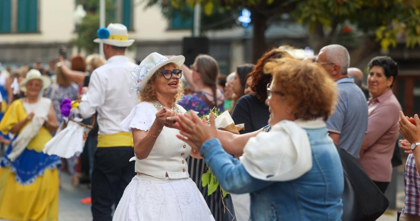 Marchas Populares nas ruas do Funchal (com fotos)