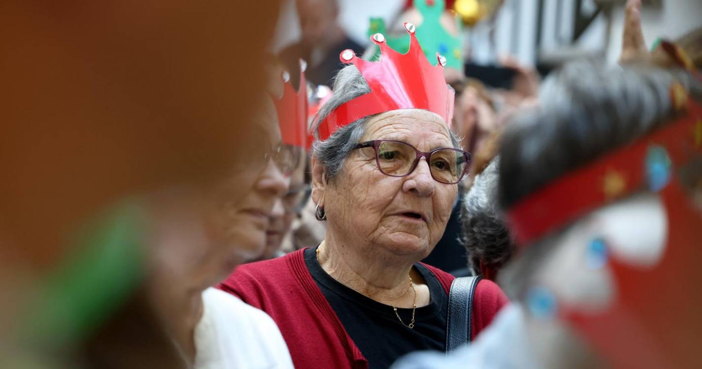 Garouta do Calhau ‘cantou os Reis’ na Assembleia