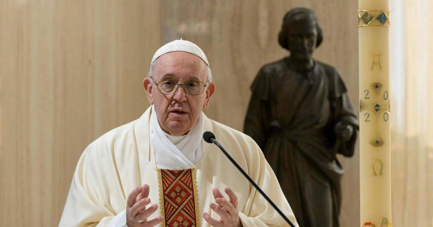 Papa Francisco vai reduzir compromissos devido a inflamação pulmonar