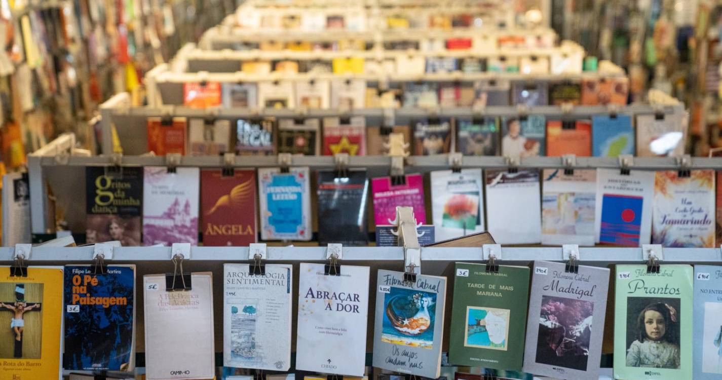 Encontro reúne na Venezuela cinco escritores lusófonos e homenageia poeta Eugénio de Andrade