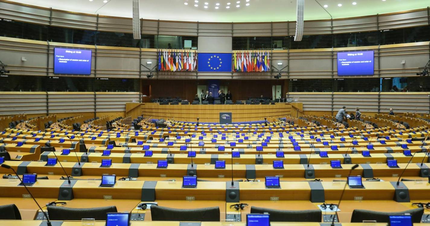 Parlamento Europeu violou regras para proteger funcionários que sejam informadores