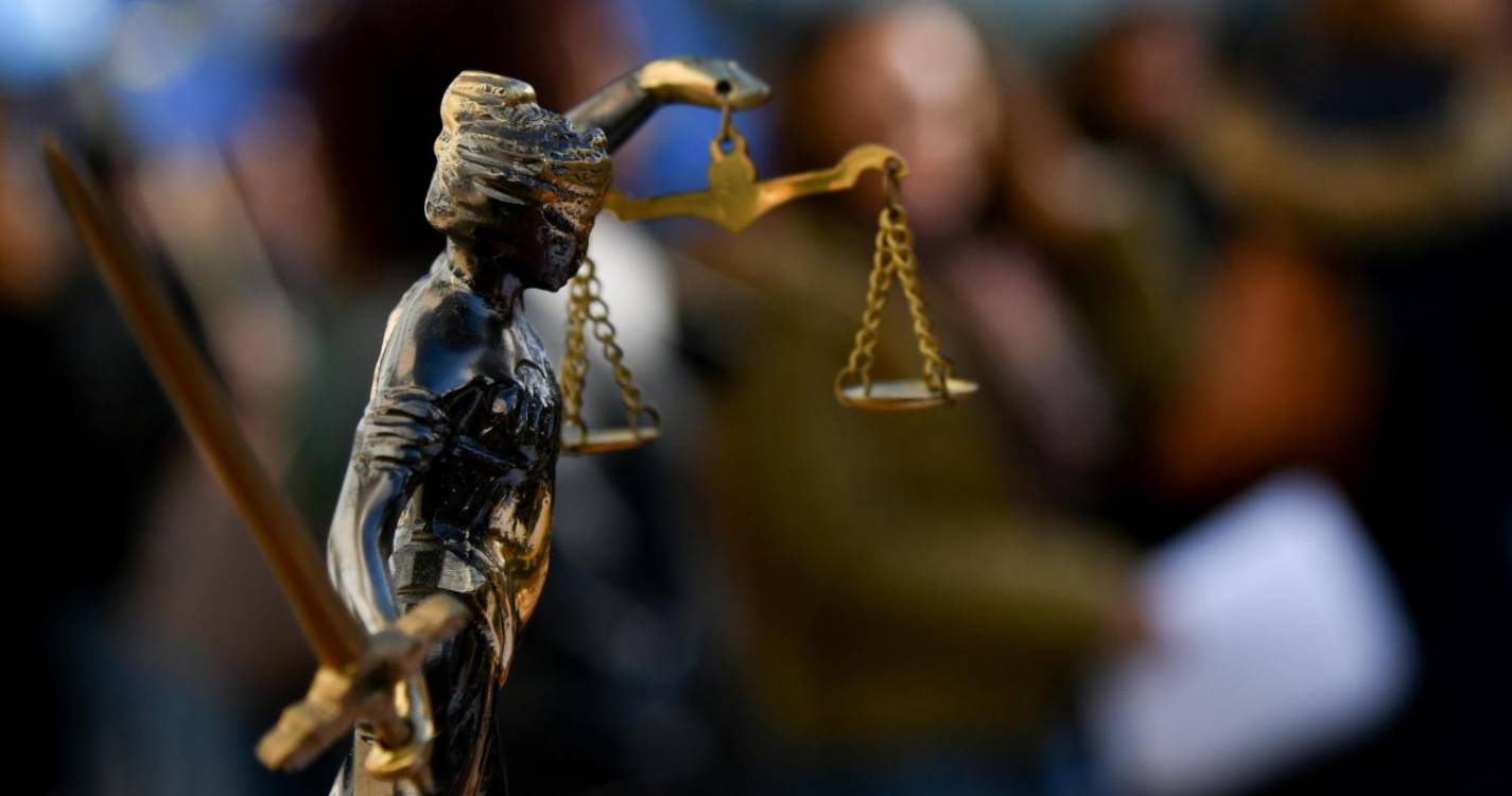 Associação de juízes denuncia “manobras impróprias” contra juiz do caso da Madeira
