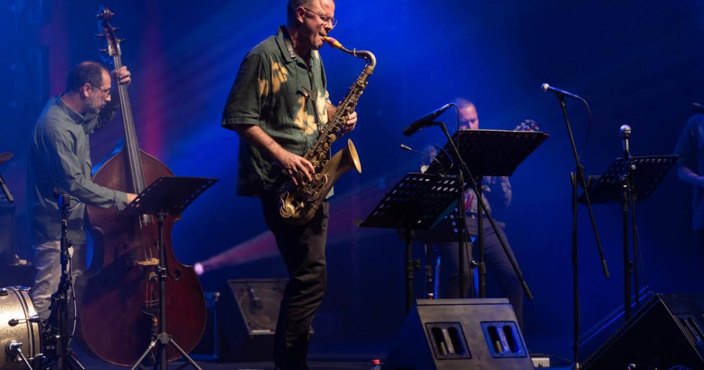 Funchal Jazz: Centenas no primeiro dia de atuações no Parque de Santa Catarina