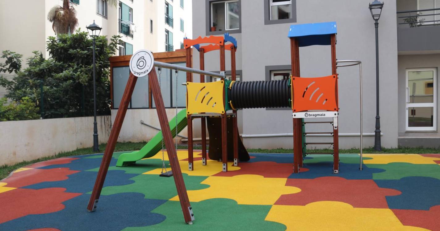 Novo parque infantil inaugurado no centro da Ribeira Brava