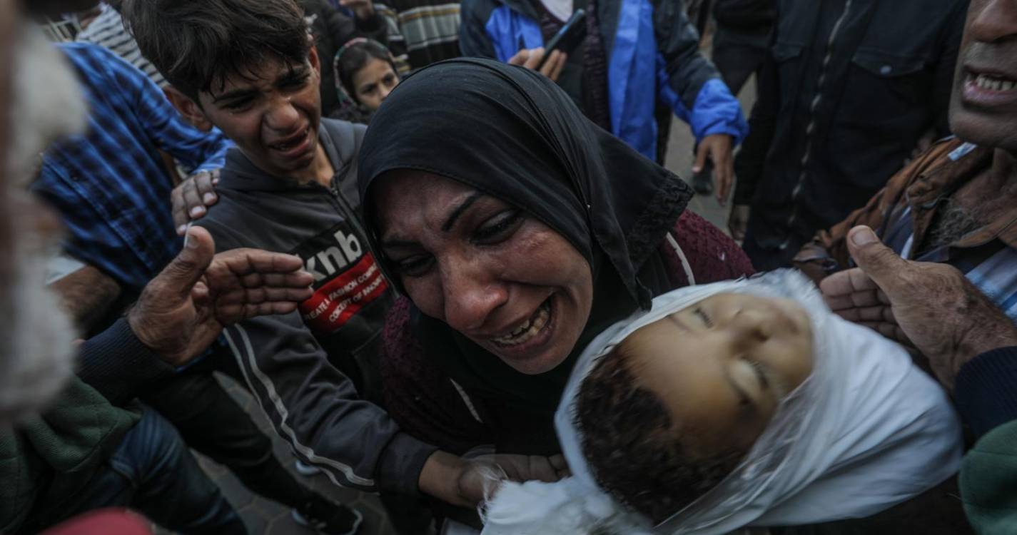 Imagens de palestinianos mortos em ataque israelita “são horripilantes”