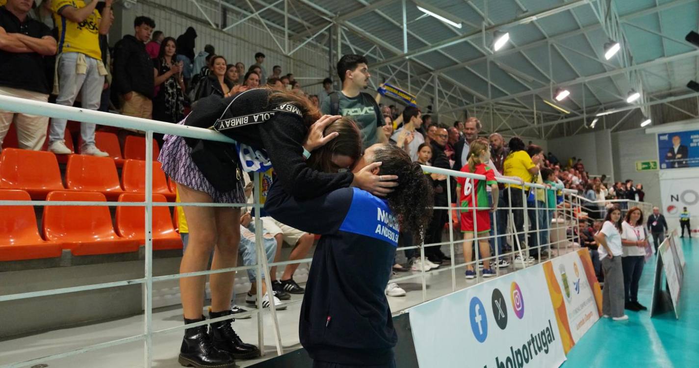 Veja algumas imagens da conquista da Supertaça pela equipa feminina do Madeira SAD