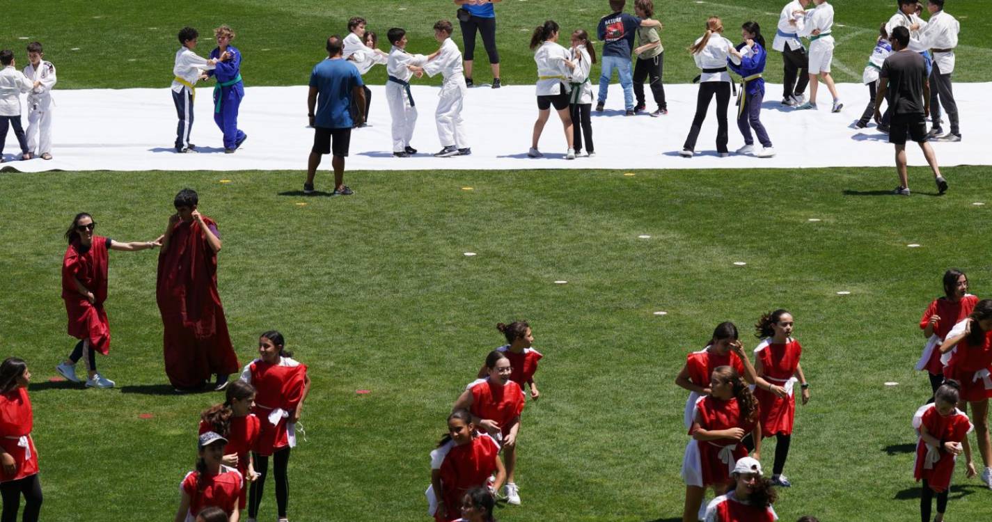 Desporto Escolar: ensaio geral ‘afina’ coreografia para a cerimónia de abertura