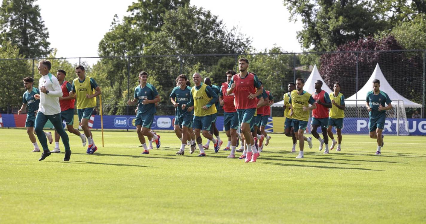 Euro2024: Portugal enfrenta Eslovénia no primeiro ‘mata-mata’ e deve voltar aos quatro defesas