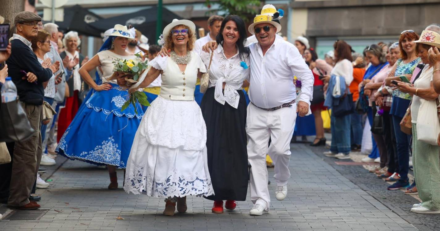 Marchas Populares nas ruas do Funchal (com fotos)