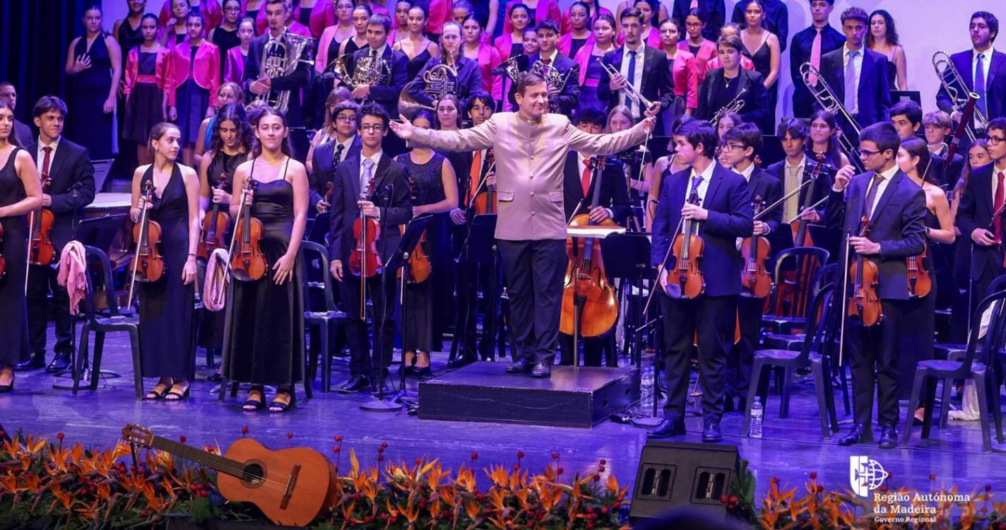 Veja as imagens da gala de aniversário do Conservatório