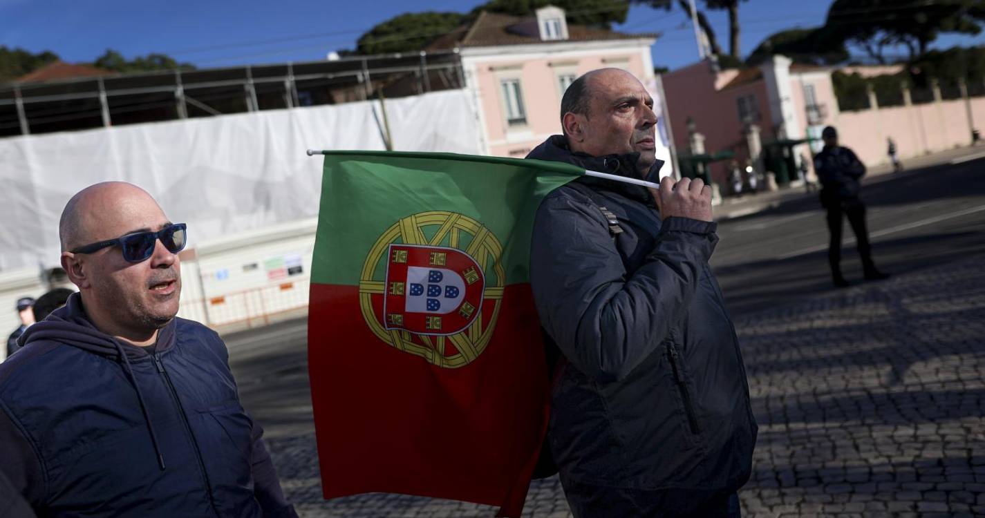 Forças de segurança vincam união para continuar protestos por melhores salários