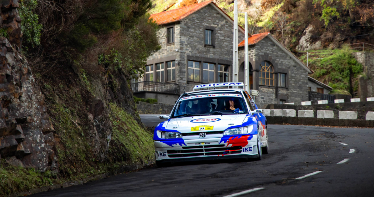 François Delecour continua líder do Rally Madeira Legend