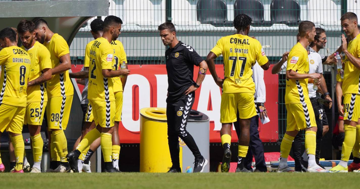 I Liga: Nacional com três alterações para duelo em Famalicão