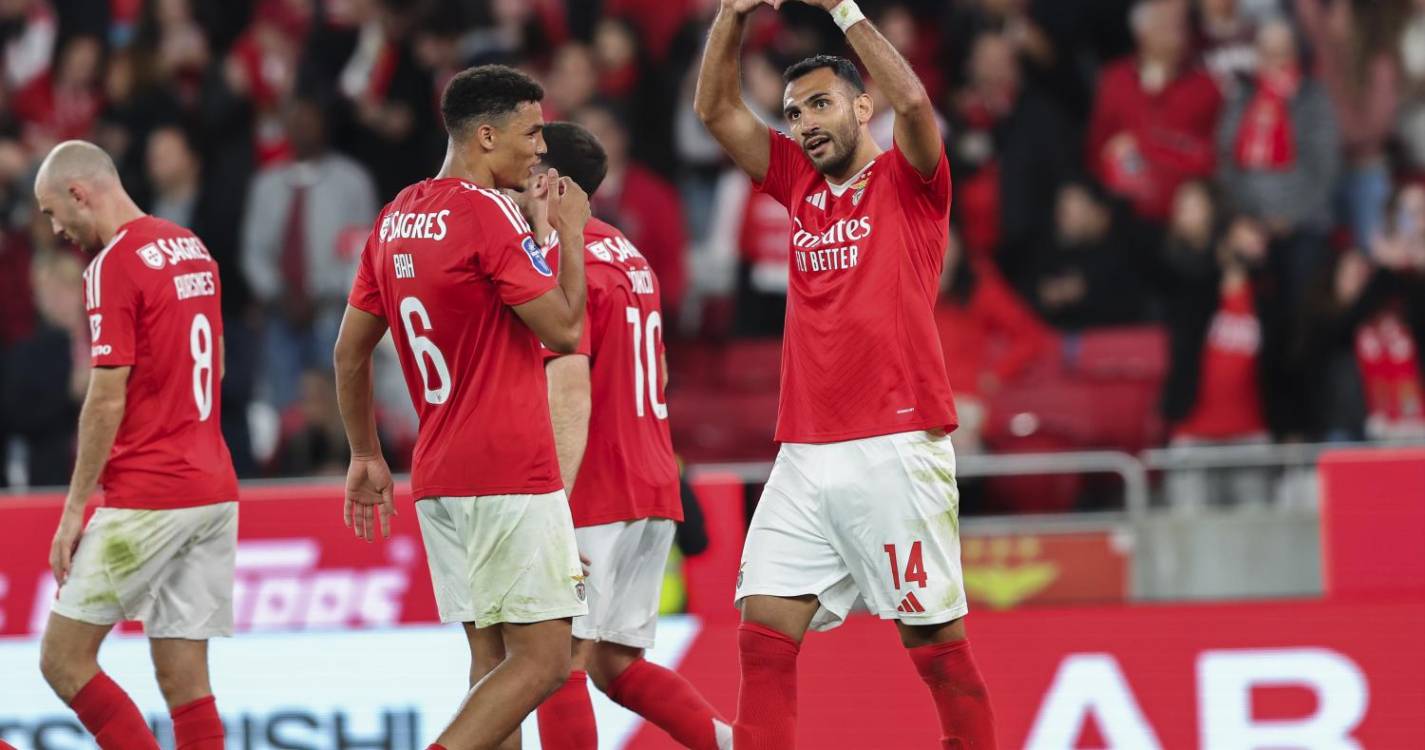 Benfica vence Santa Clara e avança na Taça da Liga