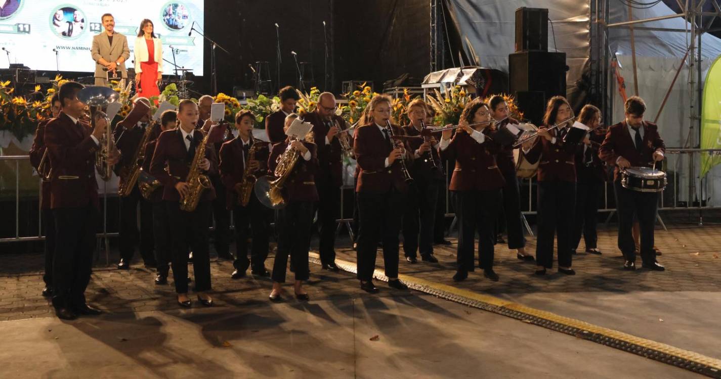 Festa da Maçã na Camacha já abriu e vai receber Toy