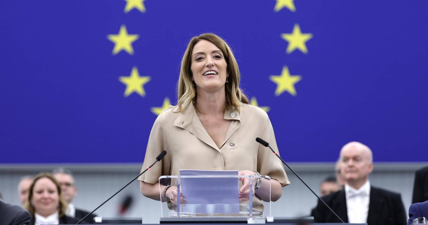 Metsola descreve Costa como “político forte e eficaz” que “respeitará” Parlamento Europeu