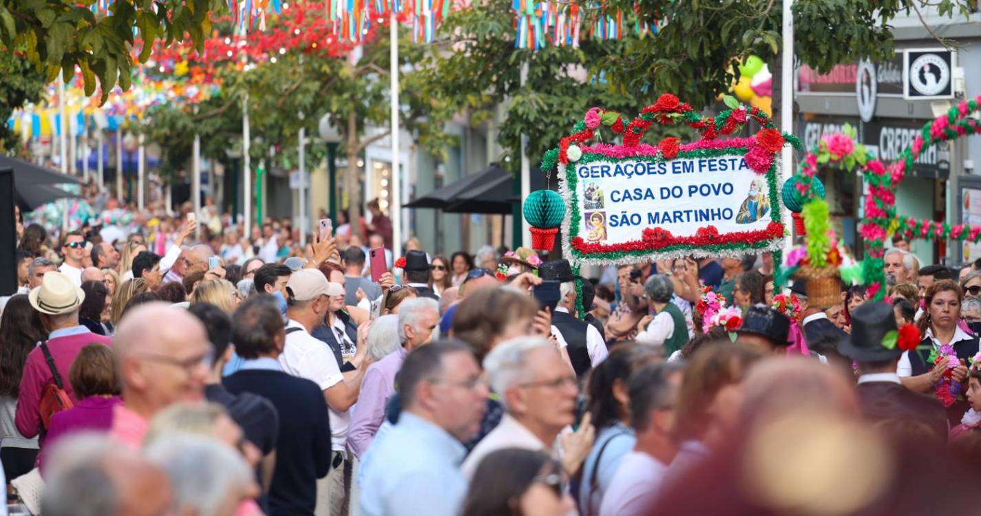 Marchas Populares nas ruas do Funchal (com fotos)