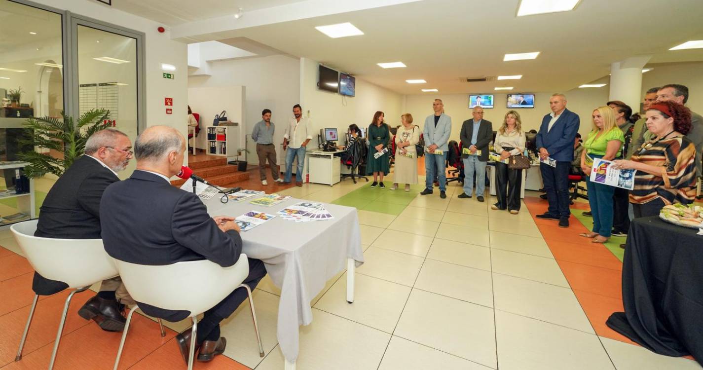 Redação do JM acolheu apresentação do Anuário da Educação (com fotos)