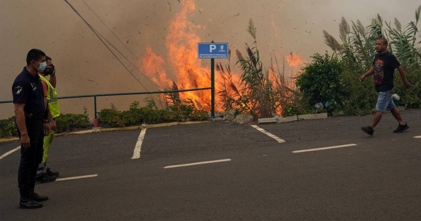 Incêndios: Proteção civil pede cuidado devido a meteorologia favorável a fogos nos próximos dias