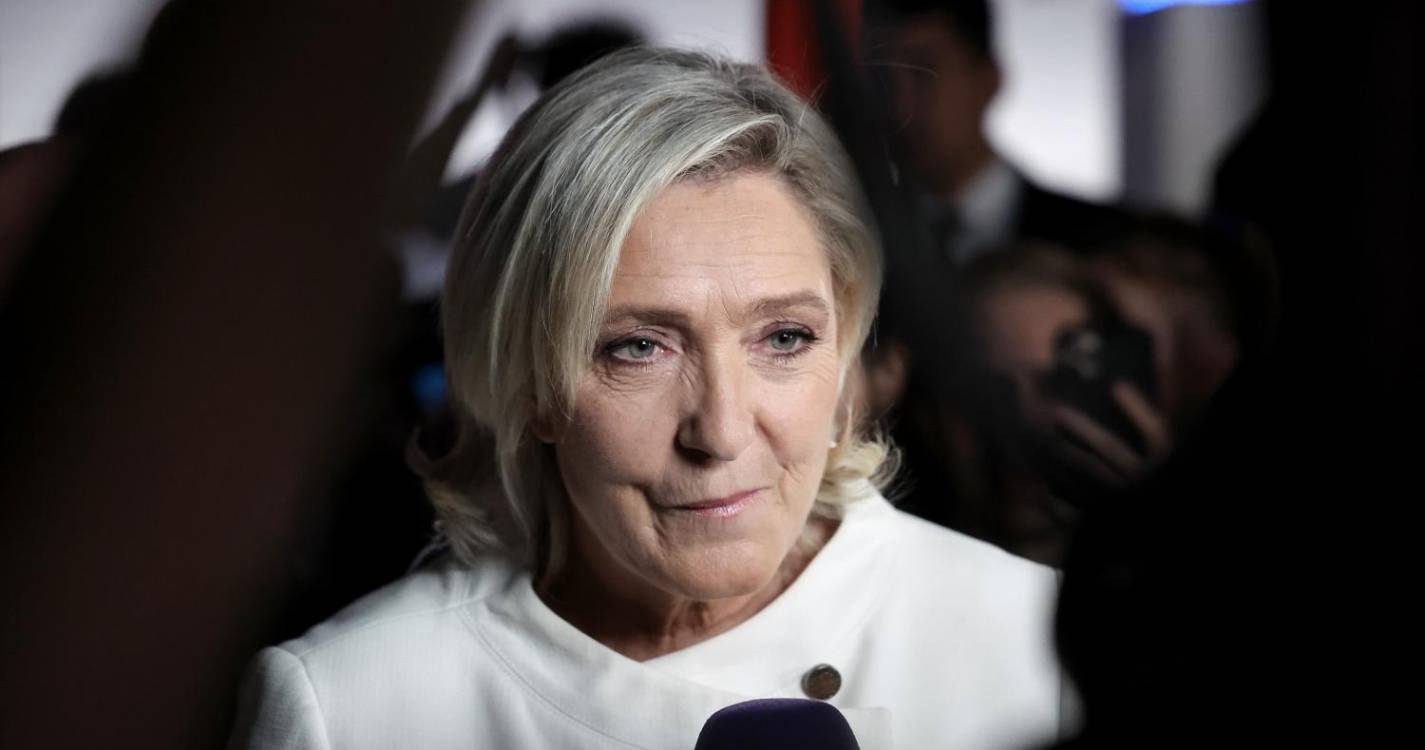 França: Marine Le Pen (RN) garante que vitória ficou “apenas adiada”