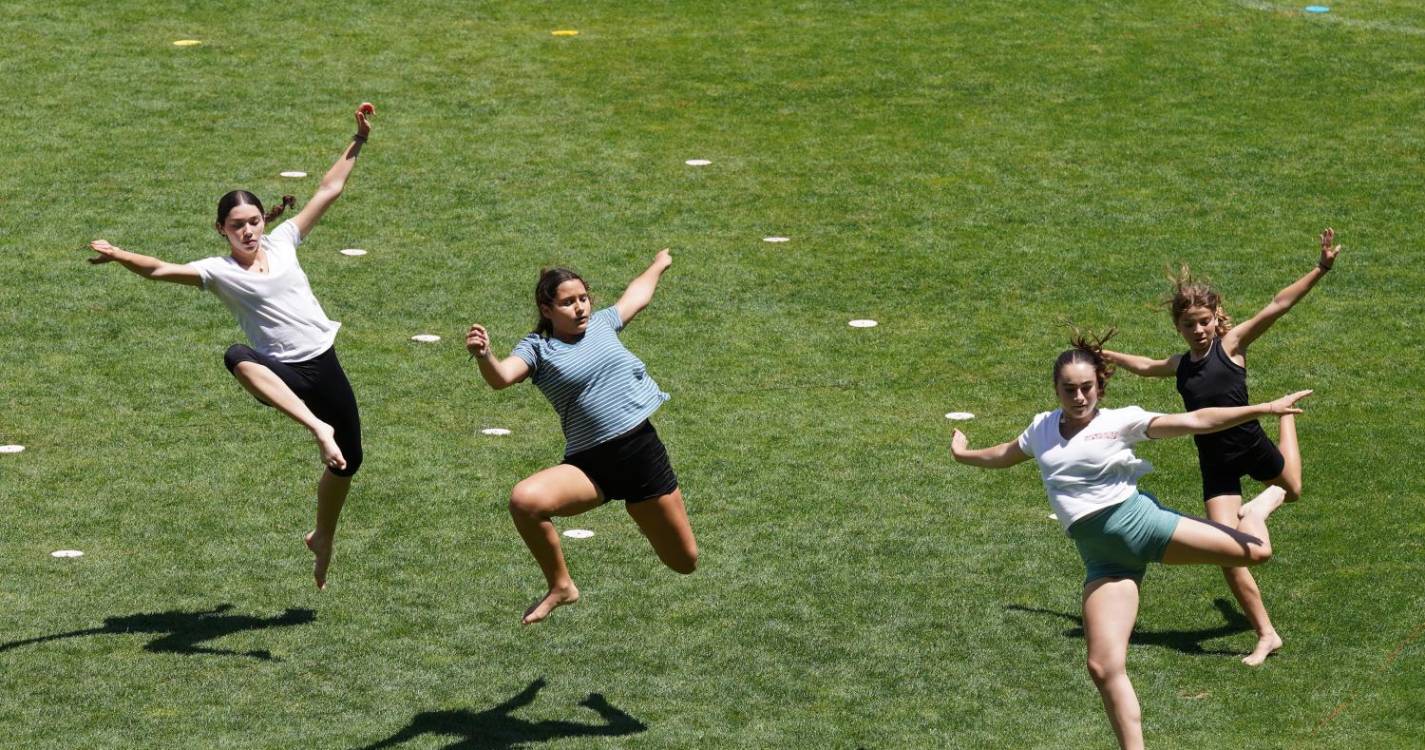 Desporto Escolar: ensaio geral ‘afina’ coreografia para a cerimónia de abertura