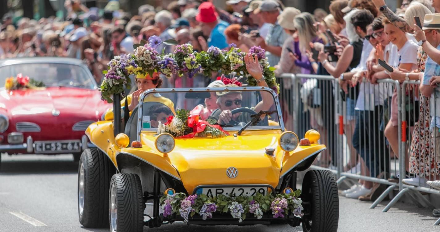 Veja algumas das imagens do ‘Madeira Flower Classic Auto Parade’
