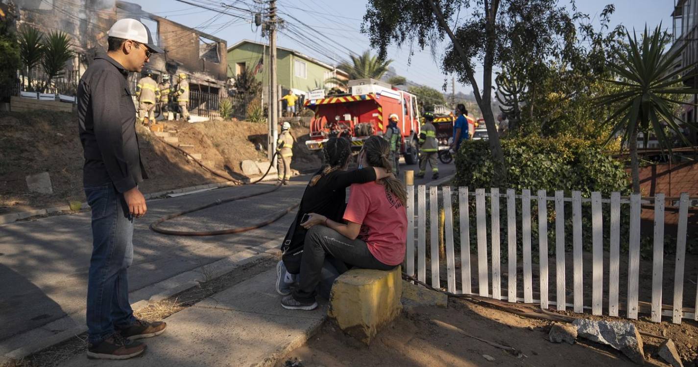 Sobe para 46 o número de mortos devido aos vários incêndios florestais no Chile