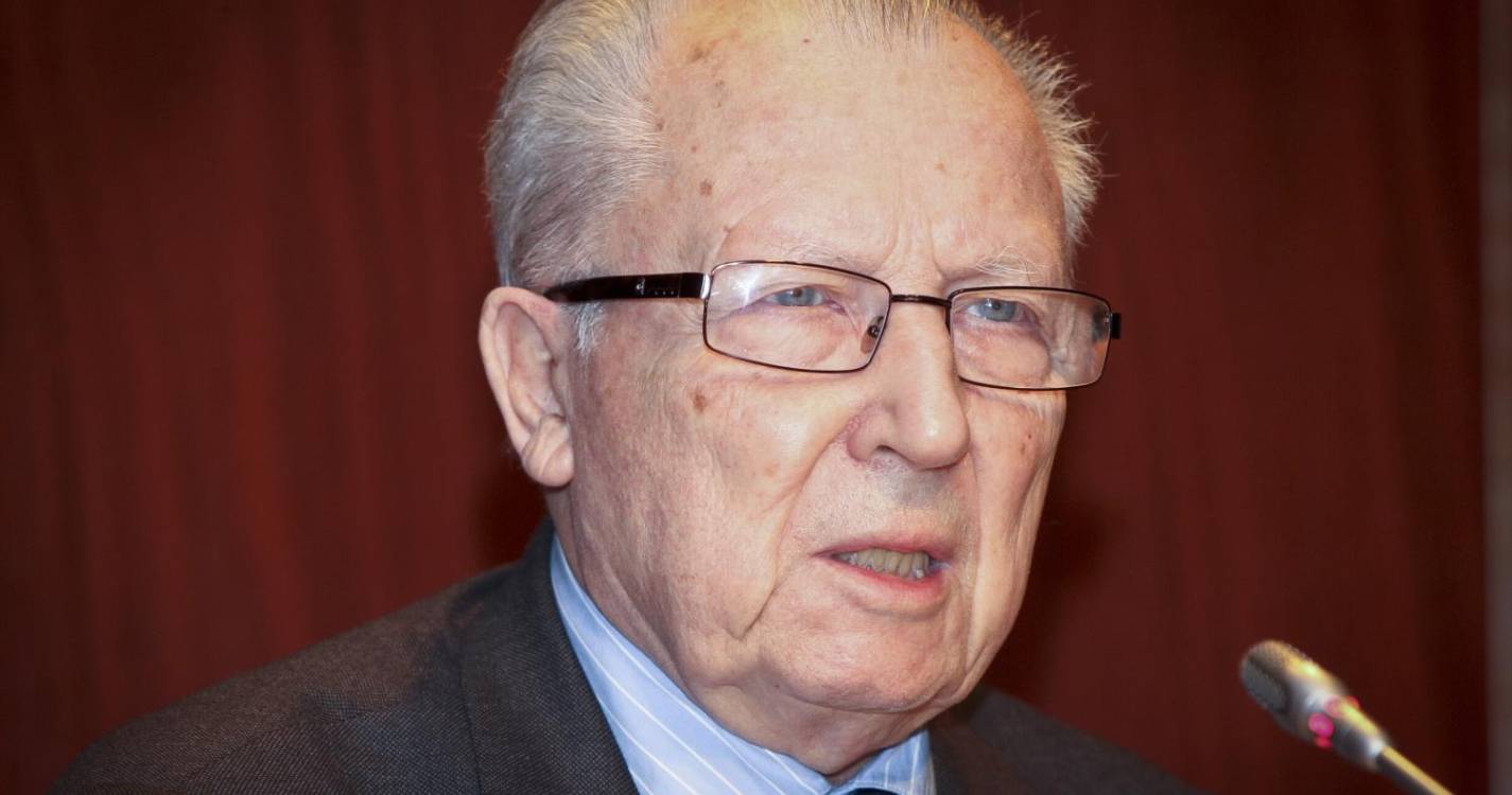 Líderes europeus esperados na homenagem da França a Jacques Delors