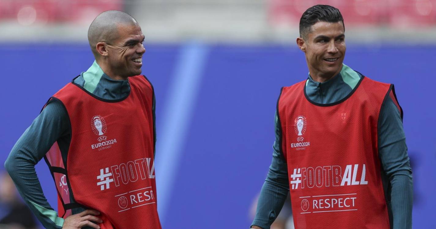 Euro2024: Pepe e Mendes em defesa a três, Leão o escolhido para acompanhar Ronaldo